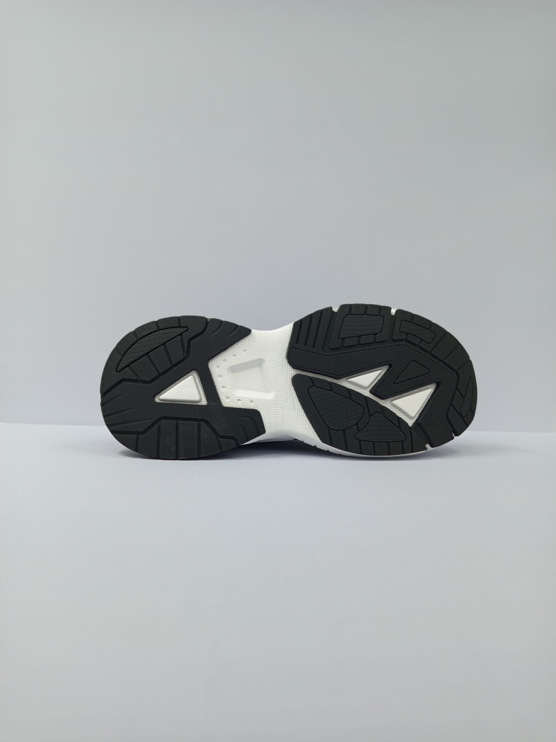 RV Sneakers - Black