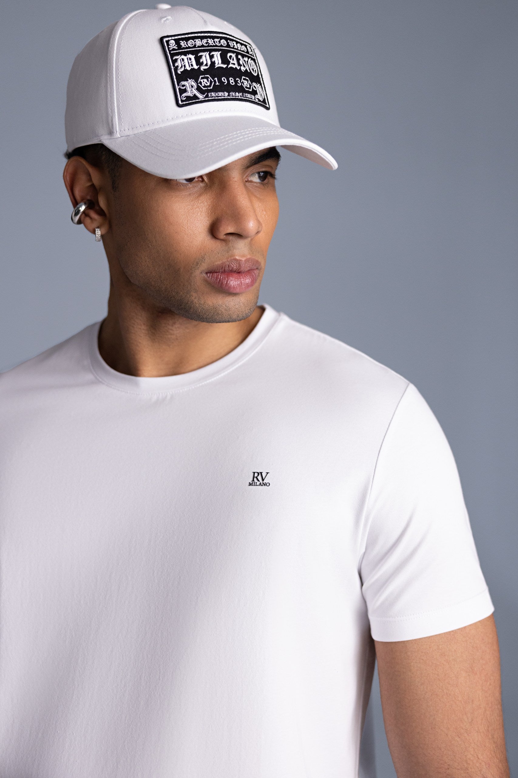 RV MILANO WHITE PLAIN TEE